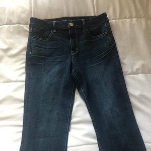 American Eagle High-Rise skinny jean